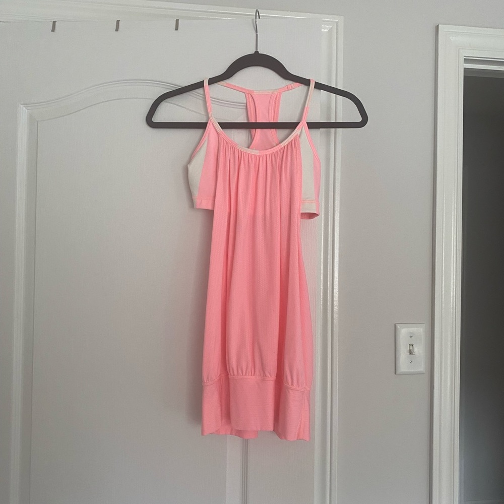 Lululemon tank top